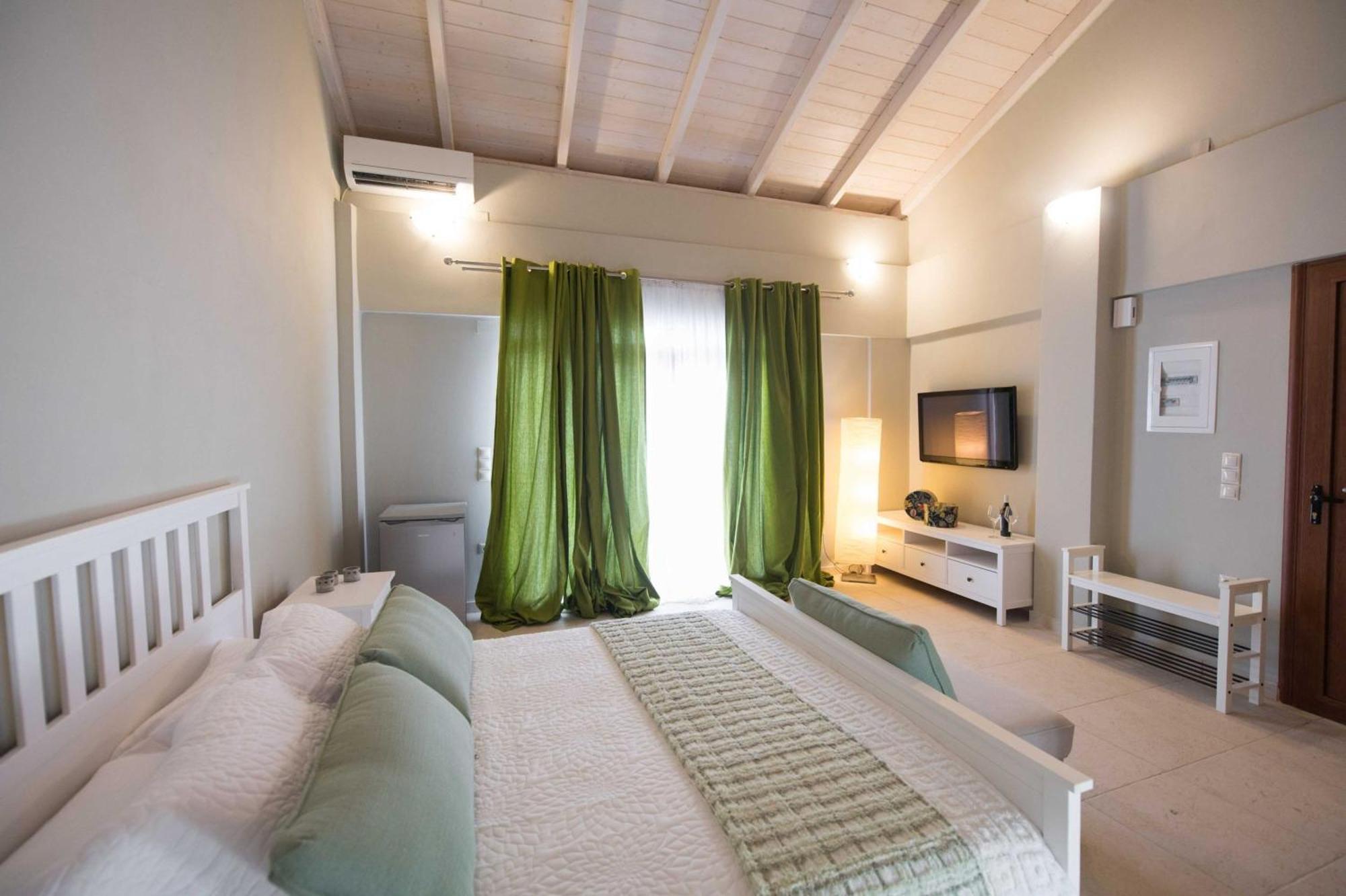 Nv Suites - Sea Front Av Properties Nikiana Luaran gambar
