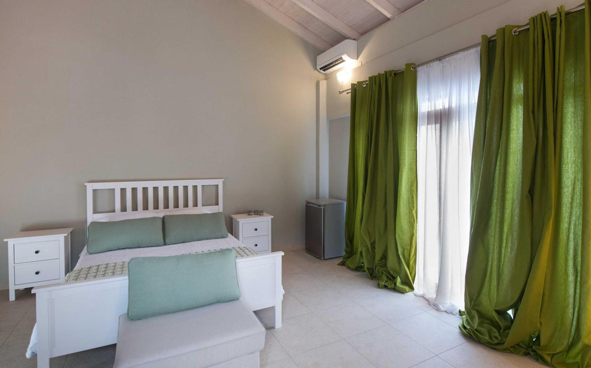 Nv Suites - Sea Front Av Properties Nikiana Luaran gambar